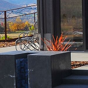 Laurie Sager Landscape Architects Inc.